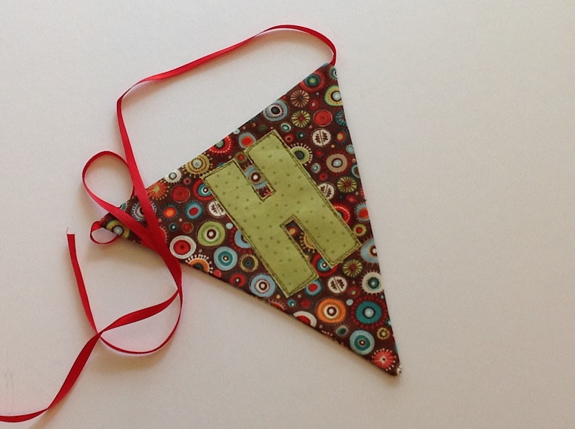 MAKE APPLIQUÉ PATCHES WITH PAPER BACKED FUSIBLE WEB